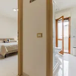 Apartment Guesthost - Bright X4 With Terrace!